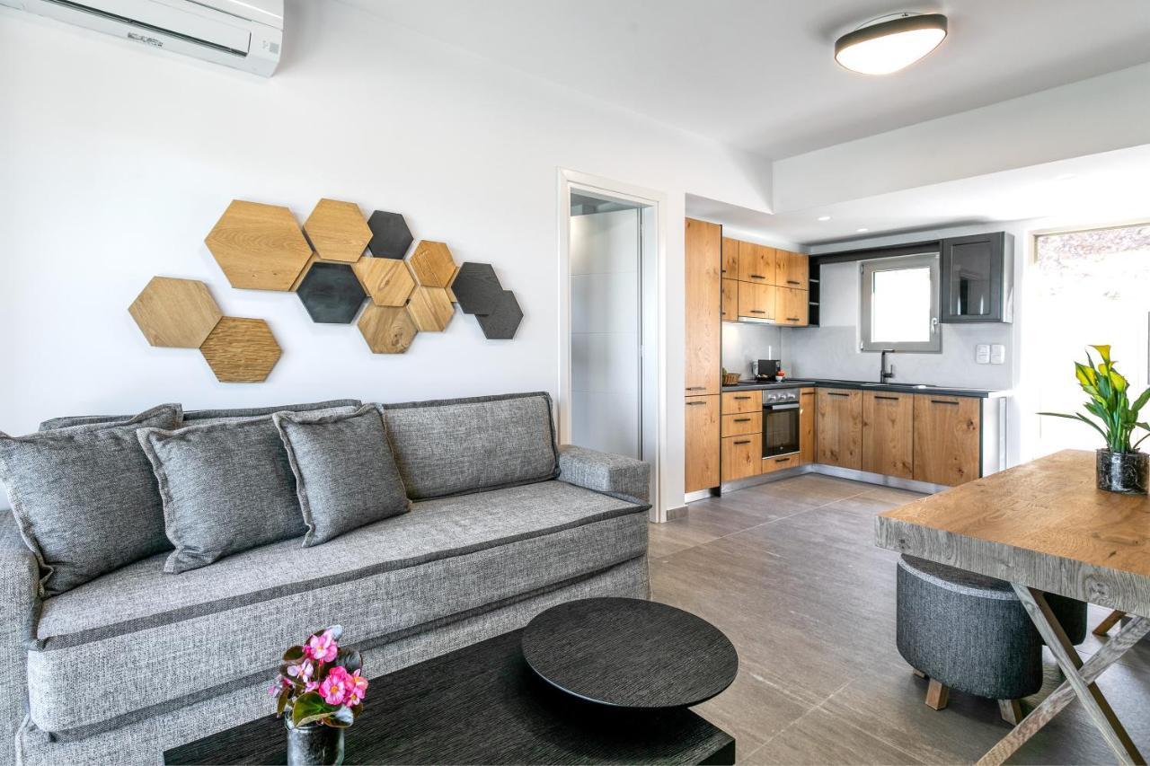 White Rock Villas Nikiána Eksteriør bilde